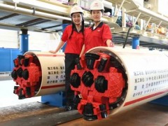 鐵建重工超小直徑可回退式管幕機(jī)下線！